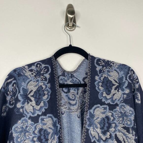 2/$24 NEW Boho Floral Ruana Oversized Open Wrap Poncho Blanket Scarf - Picture 4 of 9